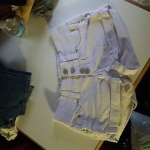 Women's/Juniors (1) YMI shorts